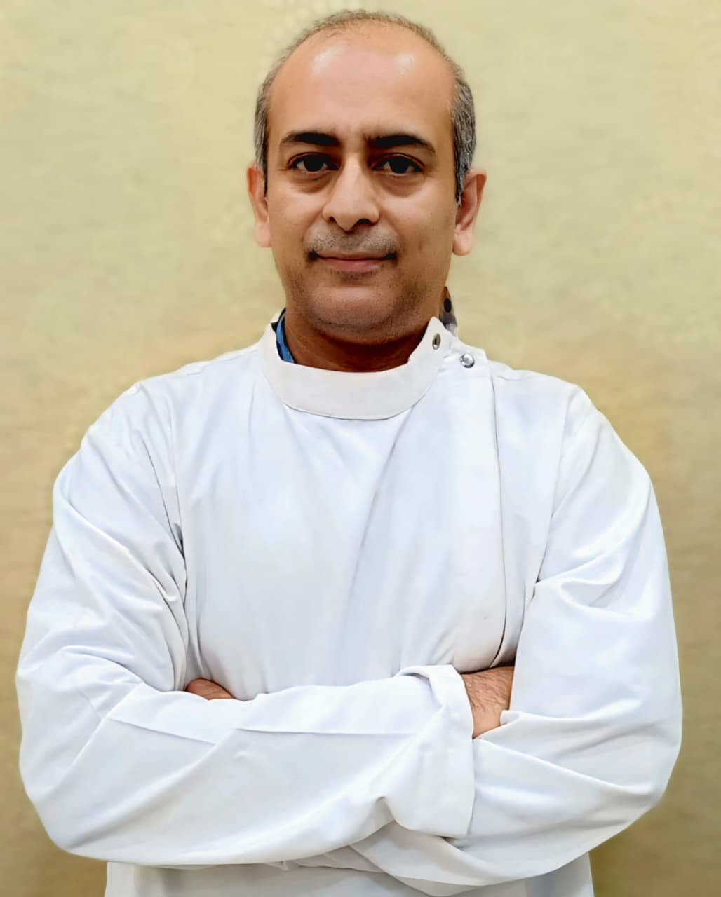 Dr. Ashish Sharma - Course Director Implantology, Traumatology and Cosmetology